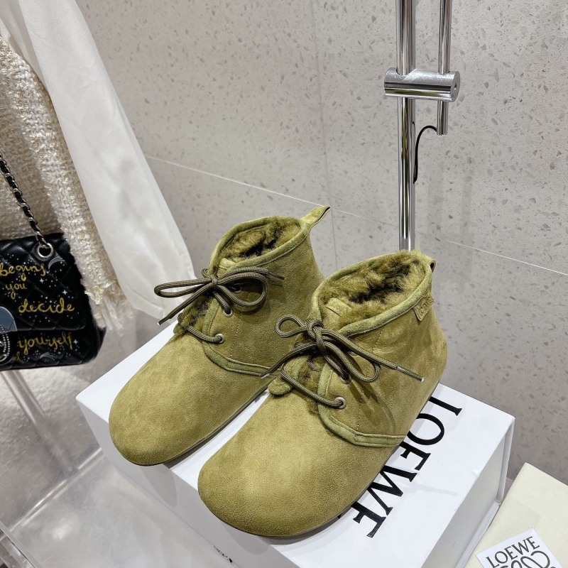 l*ew* boots